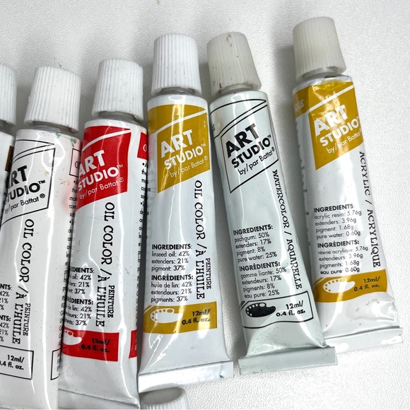 Art Studio Oil, Acrylic, Watercolor Paints - Picture 4 of 5